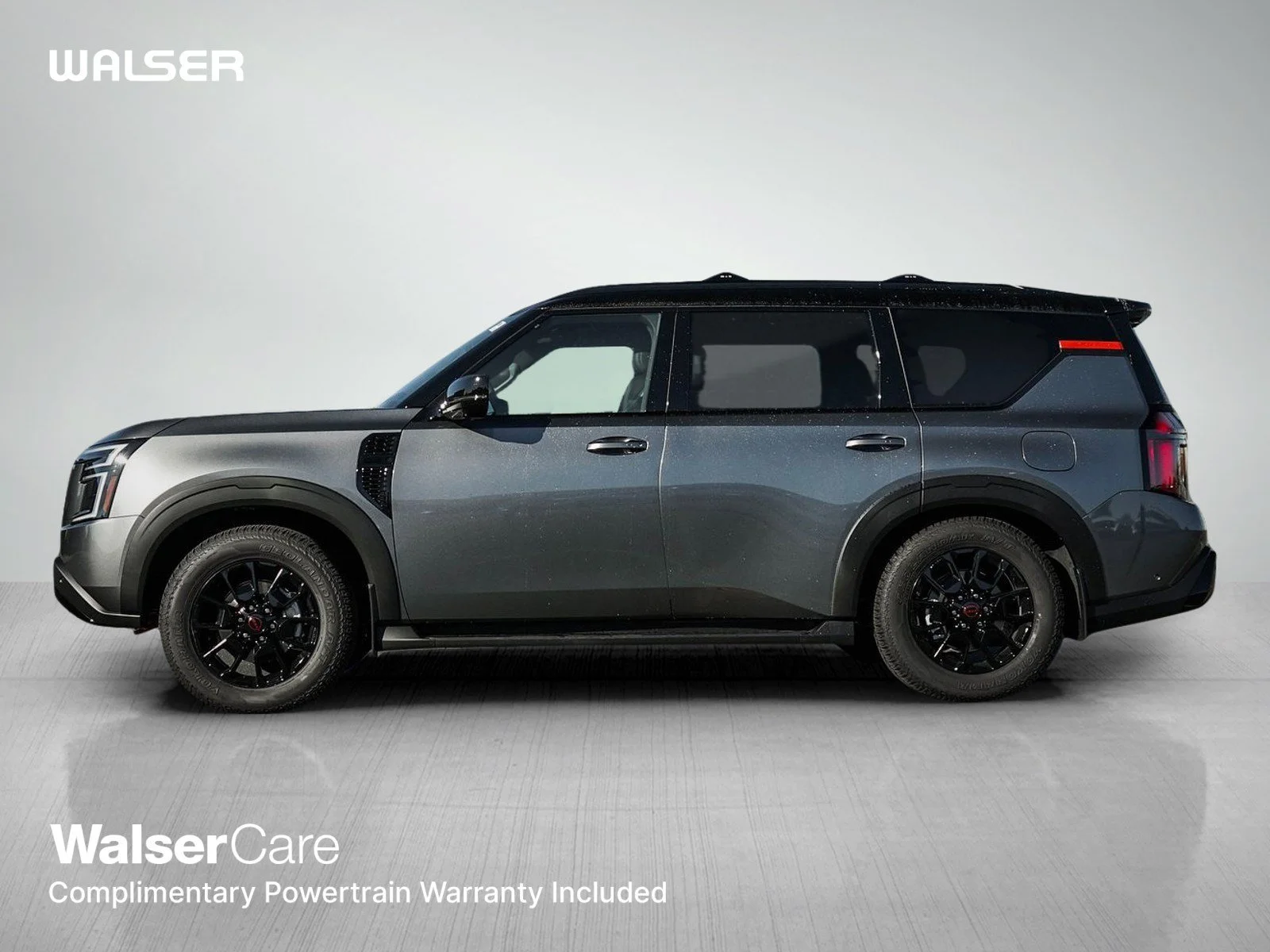 New 2026 Gun Metallic / Super Black Two-tone Nissan PRO-4X image 4