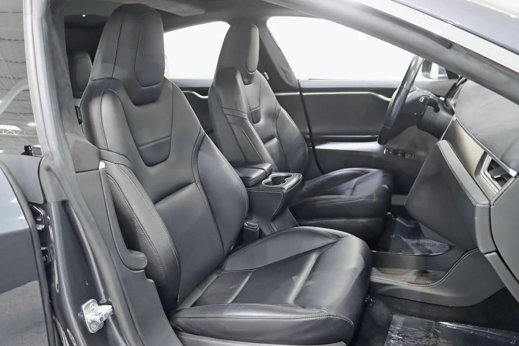 2015 Tesla Model S 85D