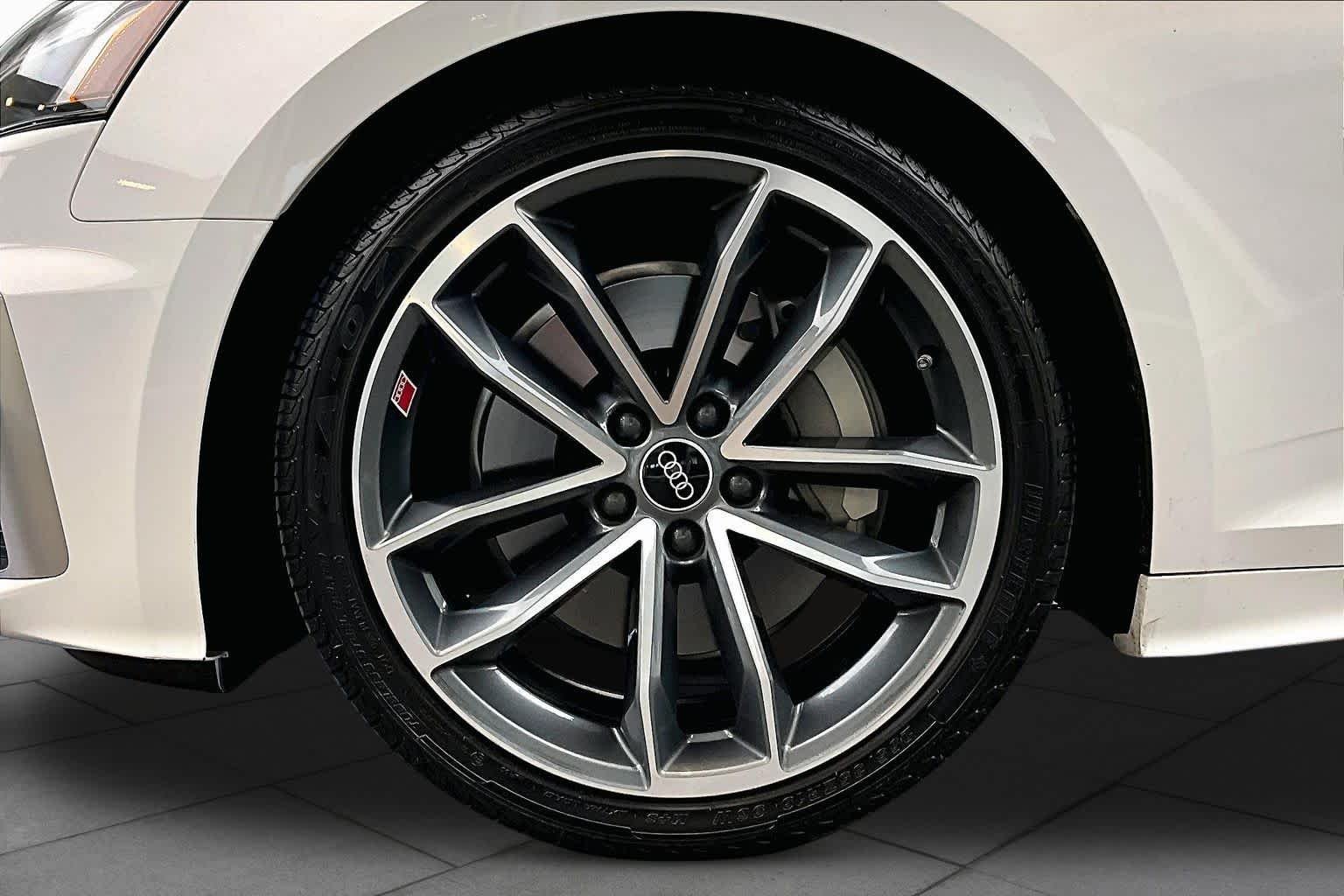 Used 2023 Ibis White Audi S line Premium image 11