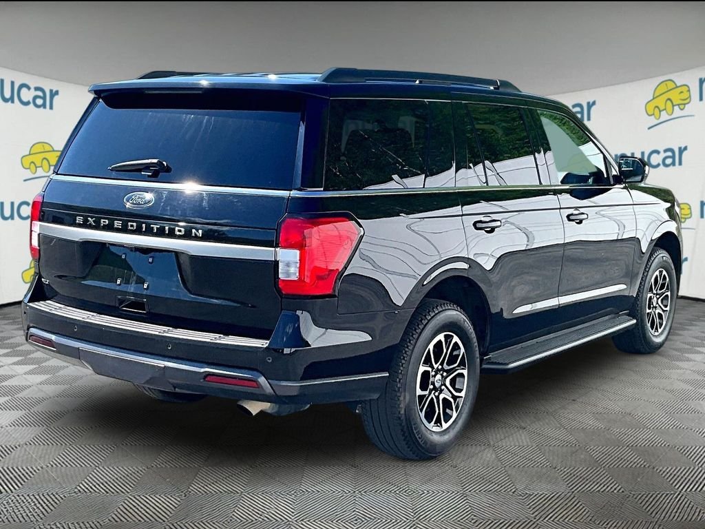 Used 2024 Black Ford XLT image 6