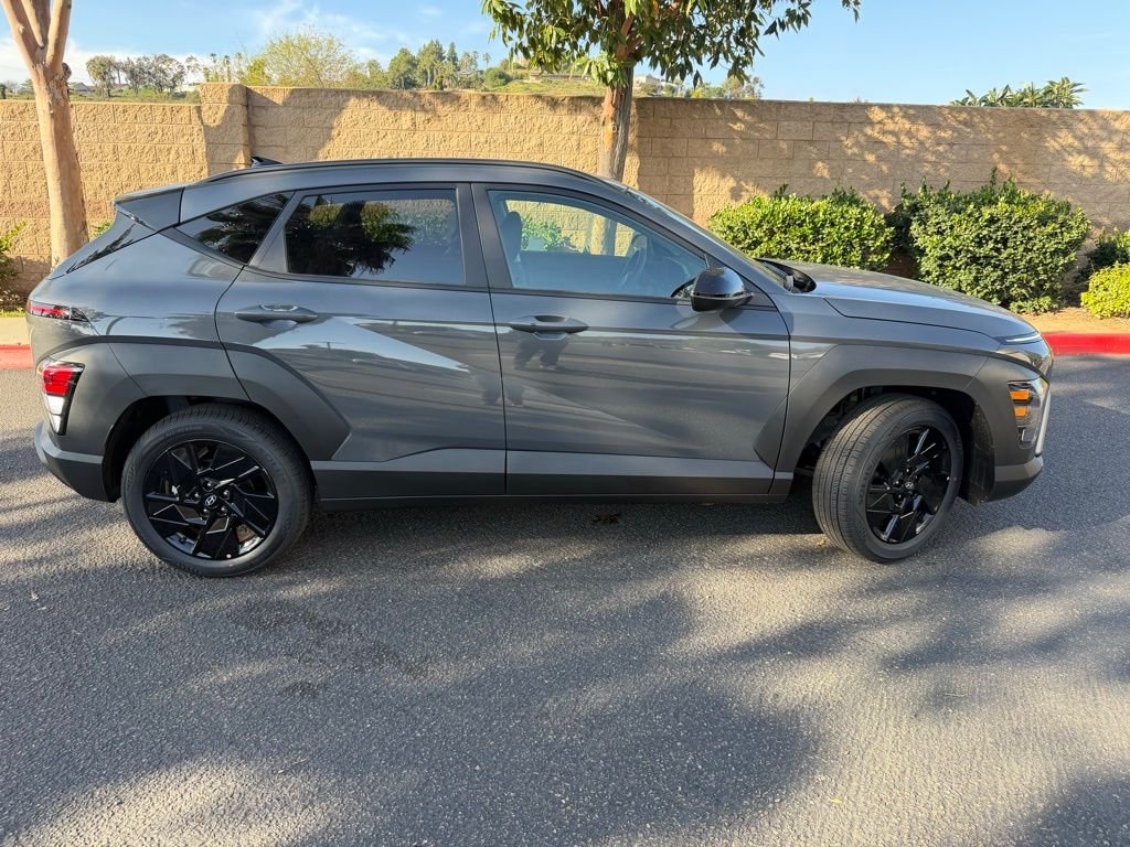 Used 2026 Gray Hyundai SEL Sport image 4