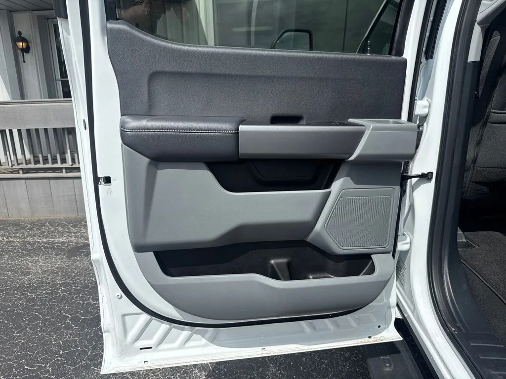 Used 2026 White Ford XLT image 11