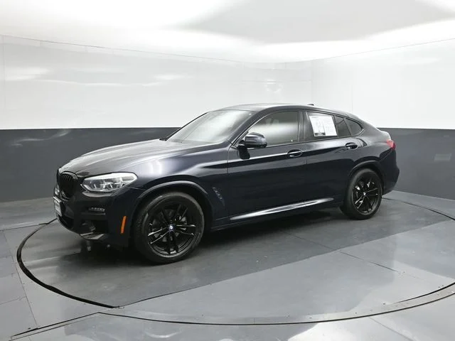 2021 BMW X4 xDrive30i's photo
