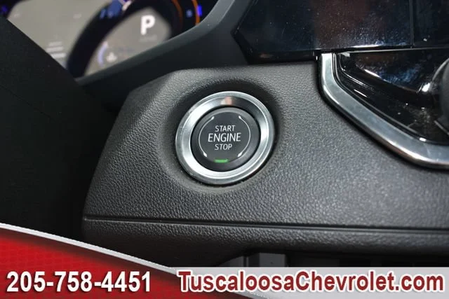 Used 2026 Summit White Chevrolet WT image 36