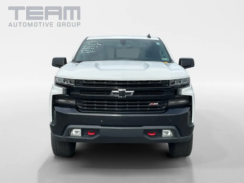 Used 2020 SUMMIT WHITE Chevrolet LT Trail Boss image 2