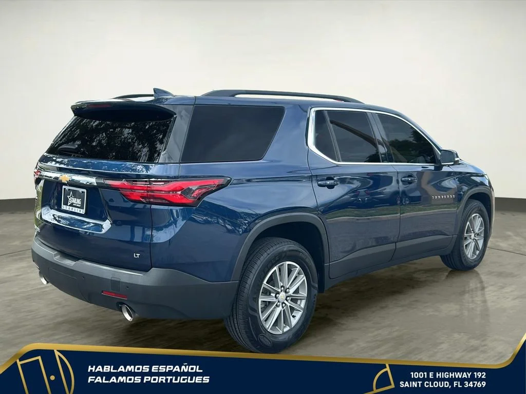 Used 2022 Northsky Blue Metallic Chevrolet LT Cloth image 6