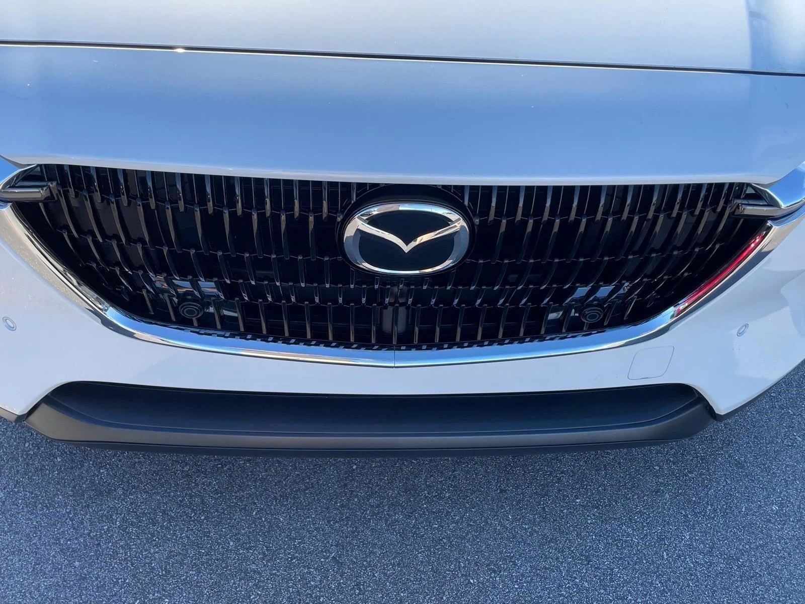 Certified Used 2026 Rhodium White Premium Mazda Preferred image 9