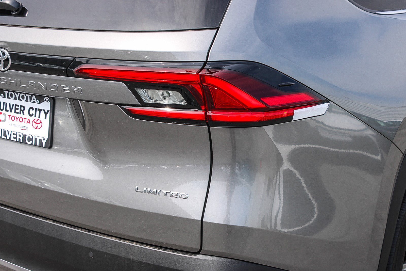 New 2026 Heavy Metal <sup>1</sup> Toyota  Limited image 9