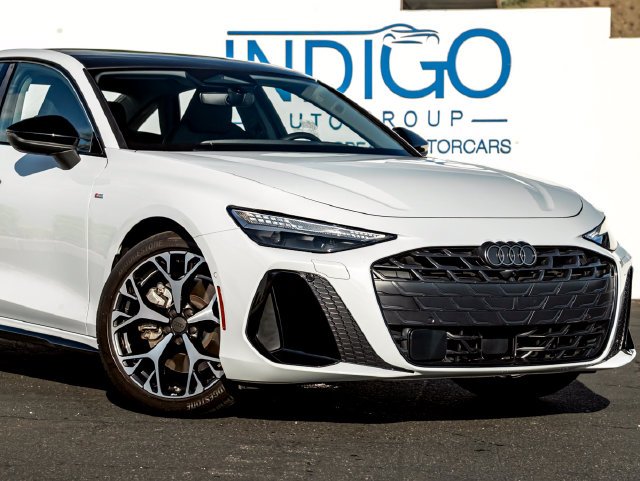 Used 2026 Glacier White Audi Premium Plus image 5