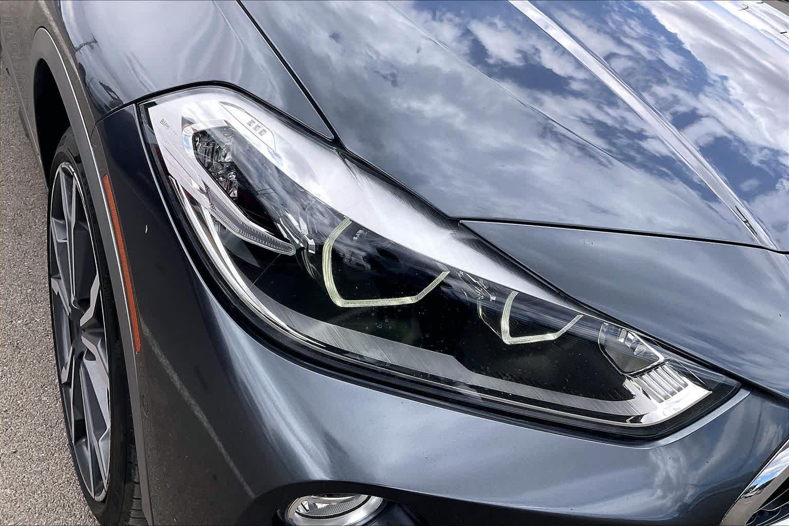 Used 2018 Mineral Gray Metallic BMW xDrive28i image 27