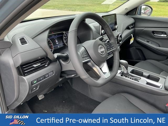 Used 2025 Atlantic Gray Metallic Nissan SV image 6