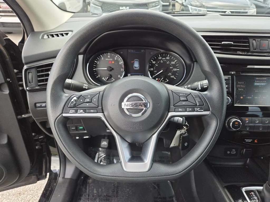Used 2020 Magnetic Black Pearl Nissan S image 32