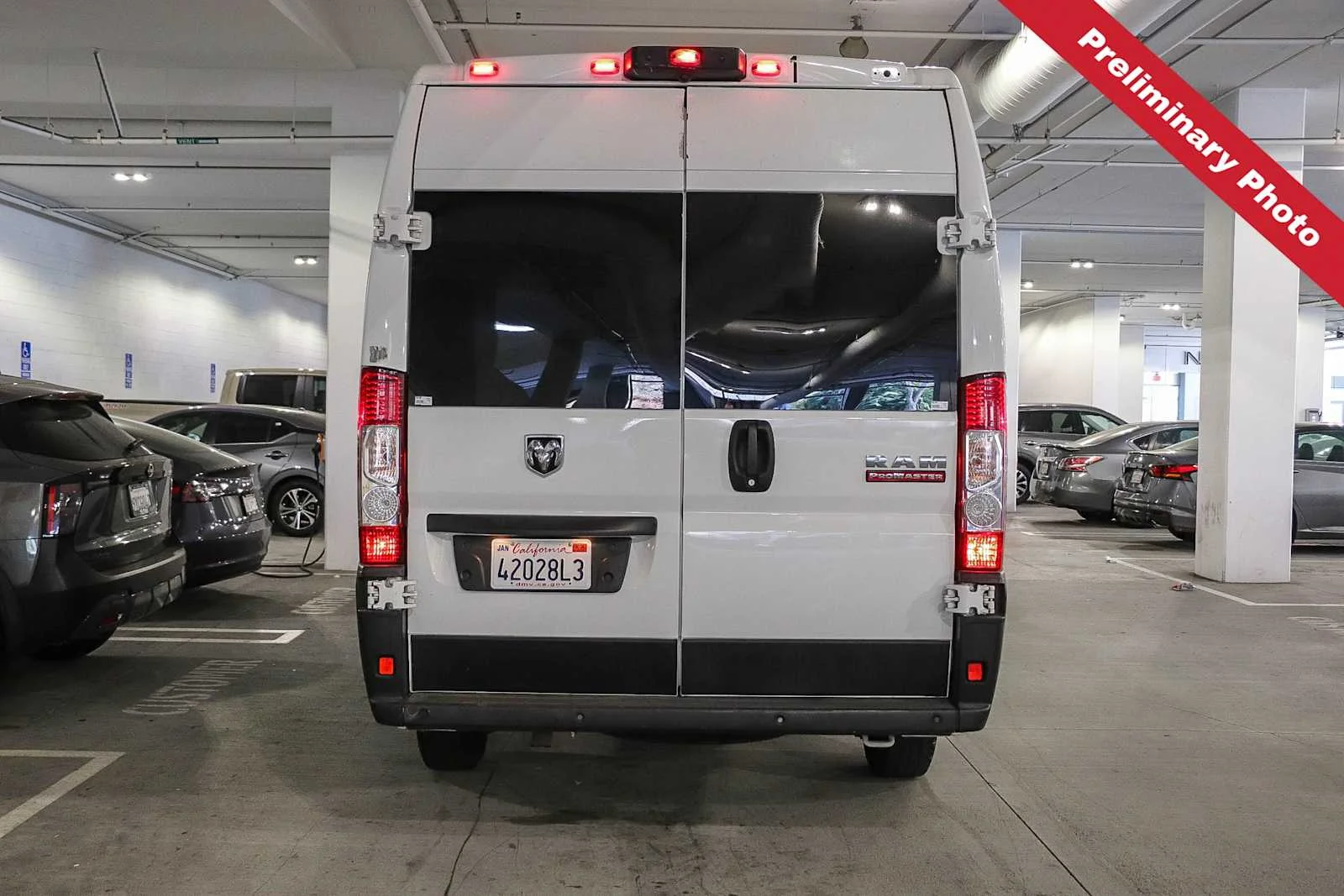 Used 2021 Bright White Clearcoat Ram  image 7