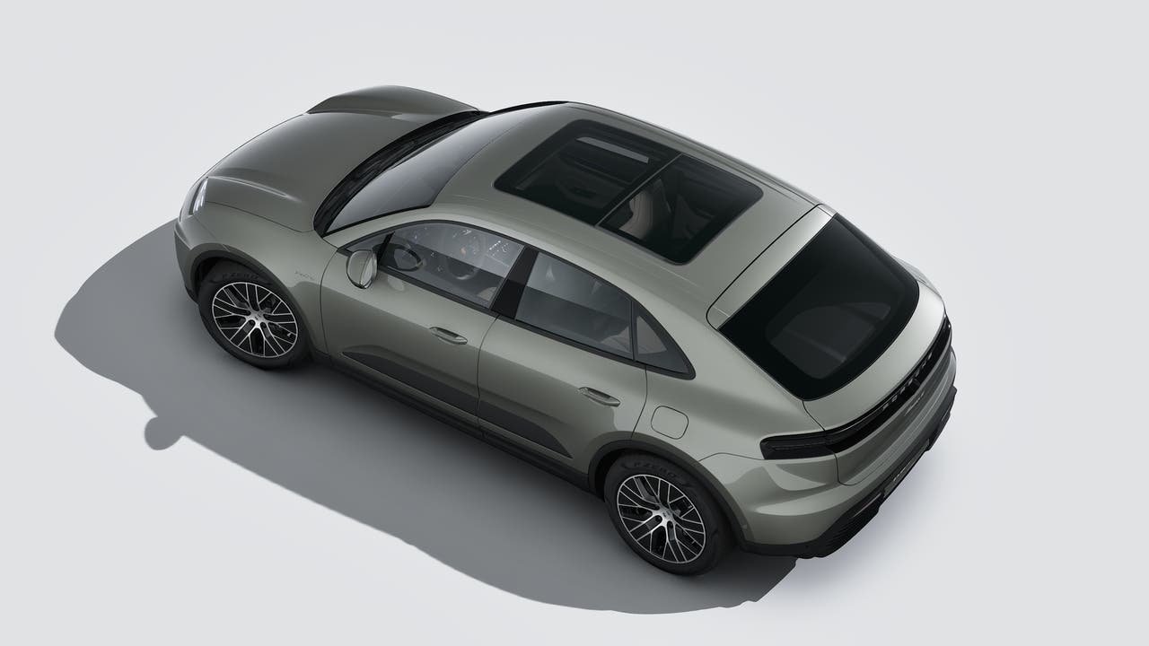 New 2026 Aventurine Green Metallic Porsche 4 Electric image 4