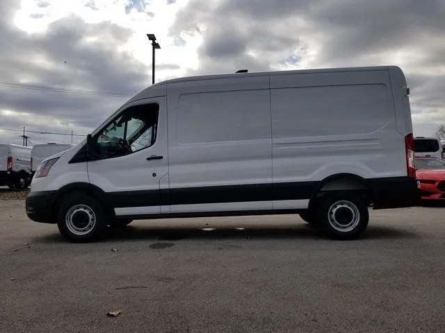 New 2026 Oxford White Ford Cargo Van image 6
