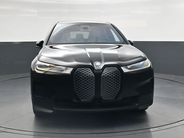 Used 2024 Black BMW xDrive50 image 11
