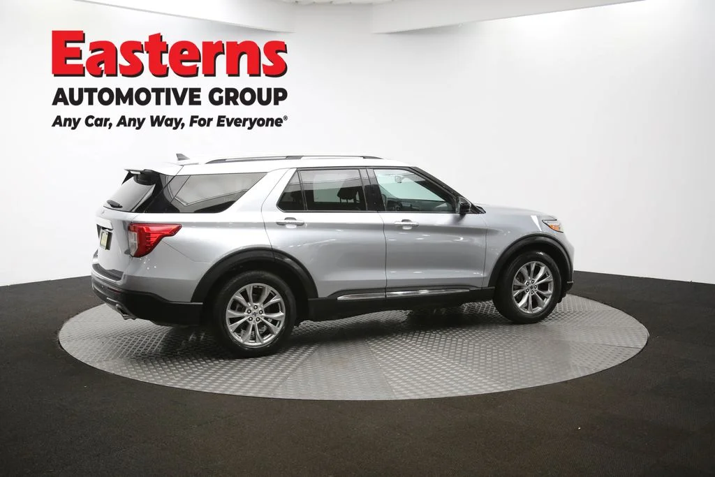 Used 2024 Silver Ford Limited image 43