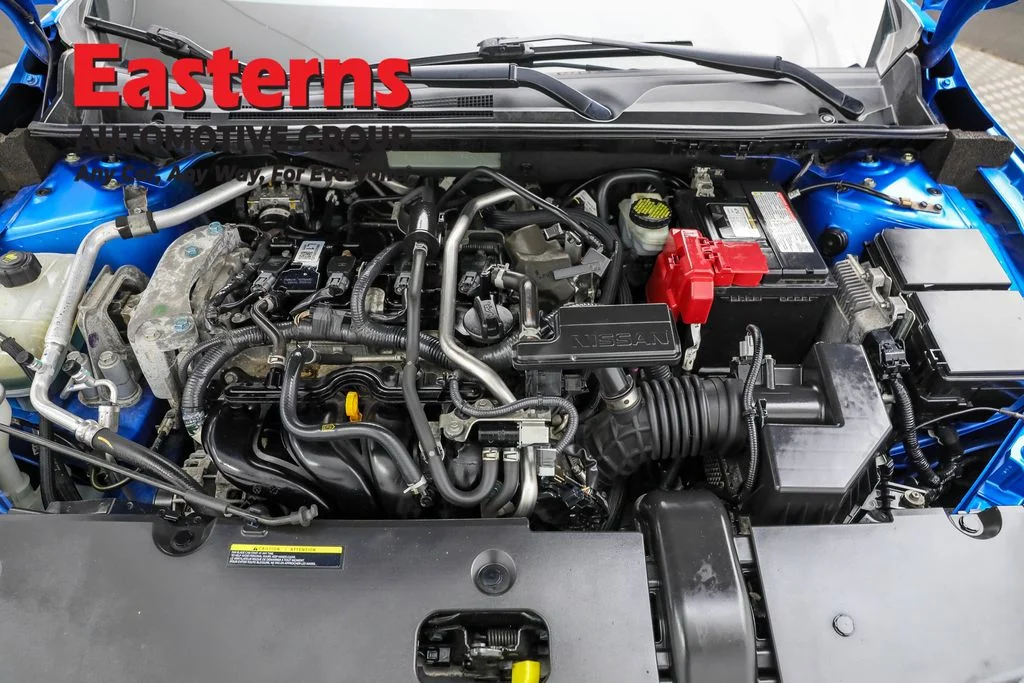 Used 2021 Blue Nissan SV image 7