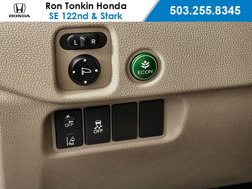 Used 2020 Pearl White Honda EX-L image 11