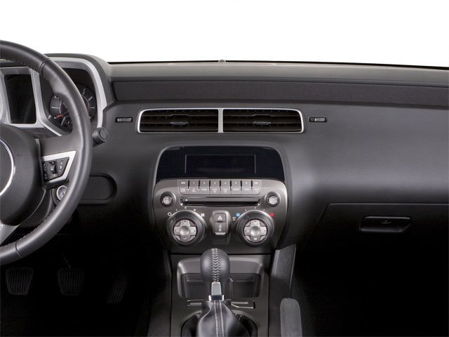 Used 2010 Black Chevrolet 1LT image 23