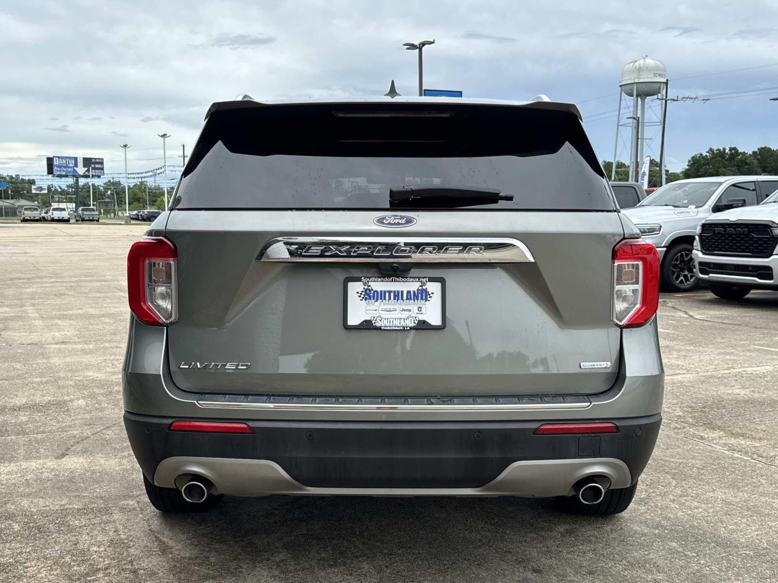 Used 2020 Silver Ford Limited image 6