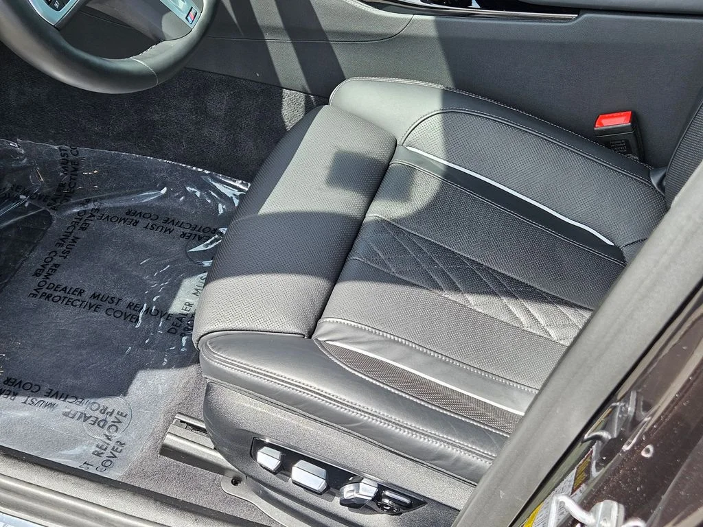 Certified Used 2023 Dark Graphite Metallic BMW M550i xDrive image 36