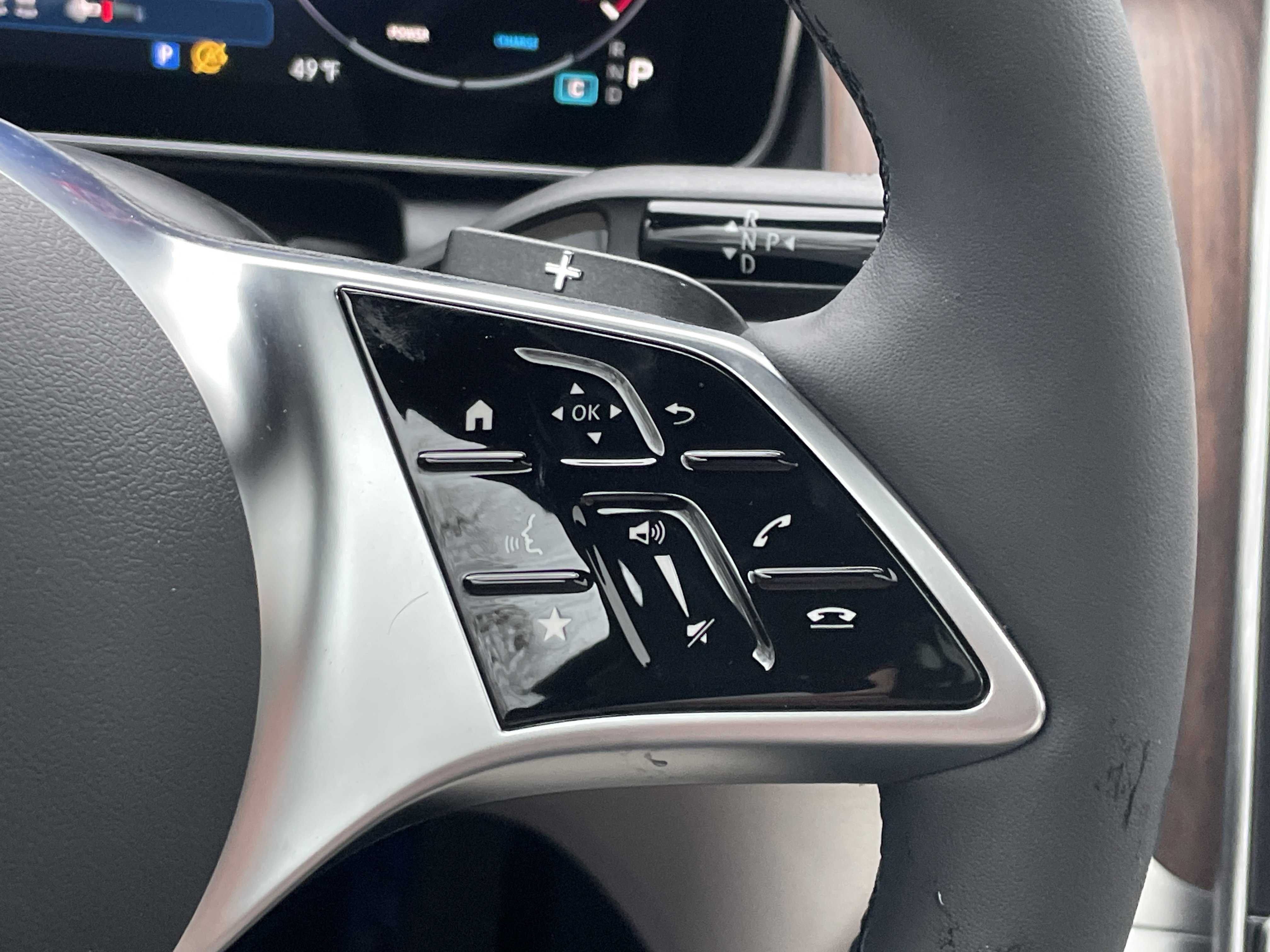 New 2026 Cirrus Silver Metallic Mercedes-Benz GLC 300 SUV image 27