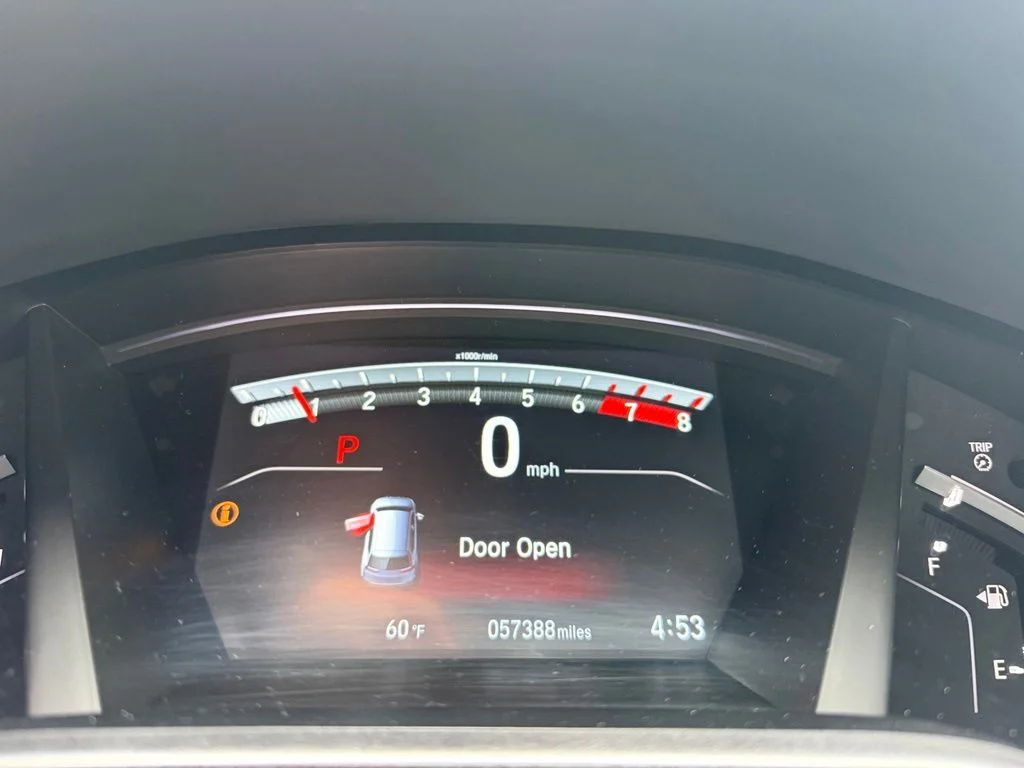 Used 2017 Lunar Silver Metallic Honda EX image 13