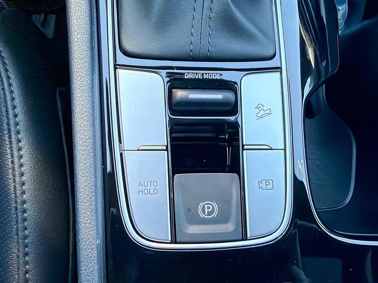 2026 Hyundai Santa Cruz SEL - Photo 28