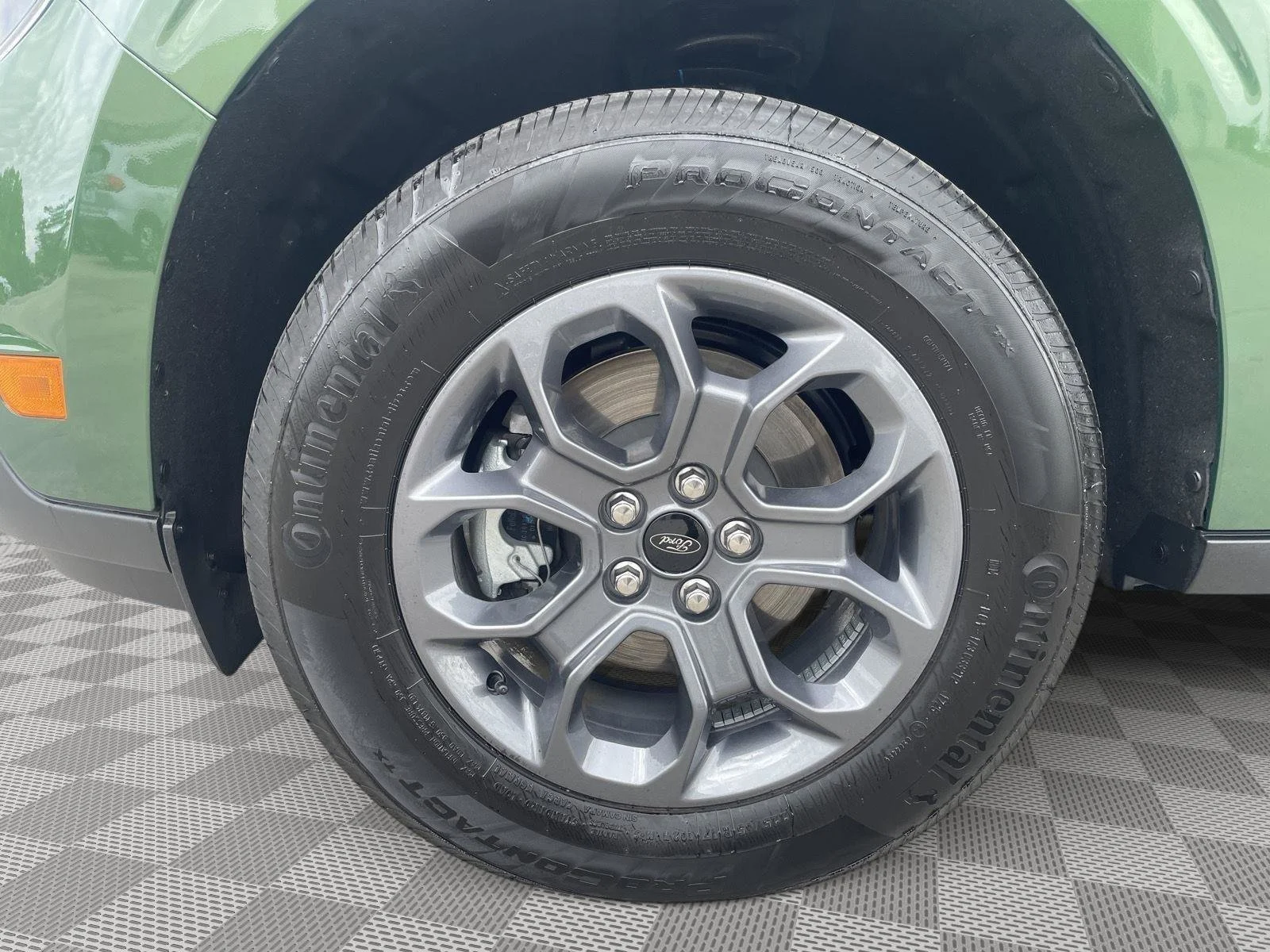Used 2025 Eruption Green Ford XLT image 18
