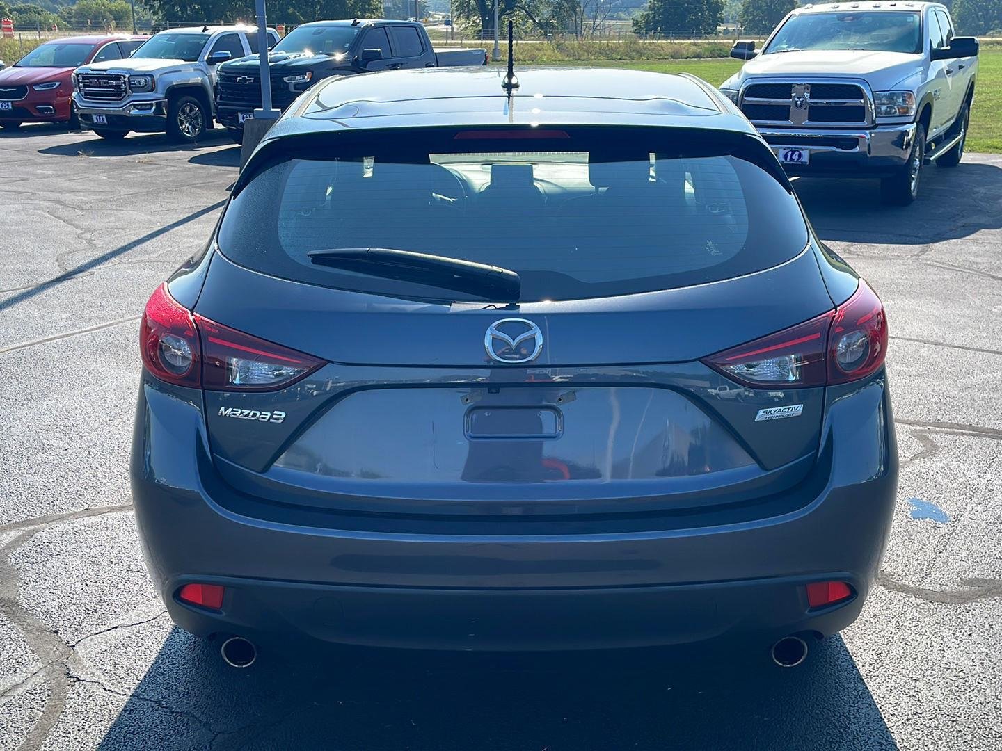 Used 2016 Meteor Gray Mica Mazda i Sport image 4