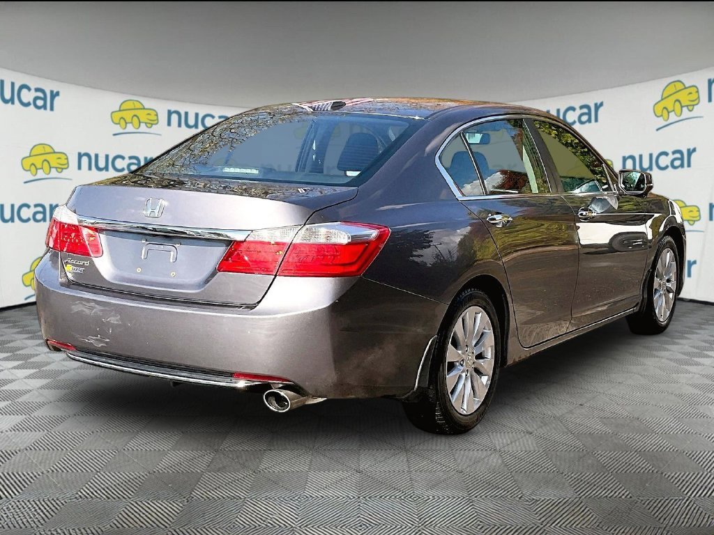Used 2013 Gray Honda EX-L image 6