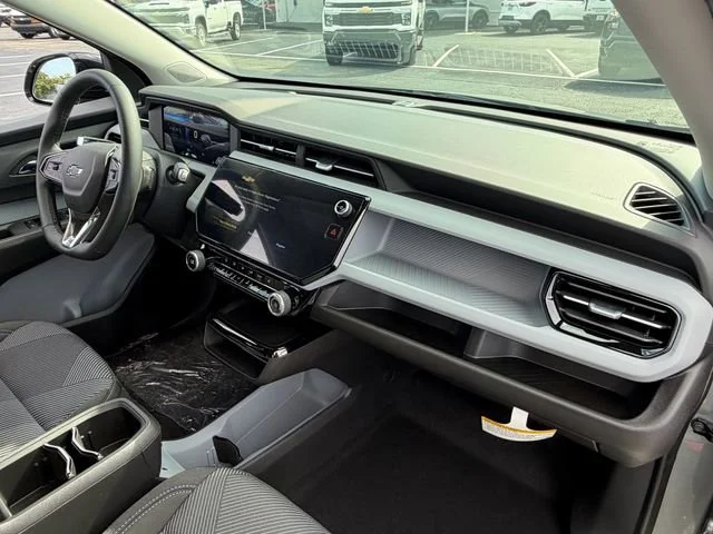 New 2027 Sterling Grey Metallic Chevrolet LT image 8