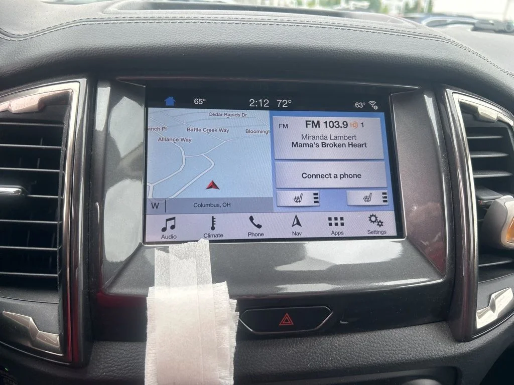 Used 2019 Lightning Blue Ford Lariat image 12