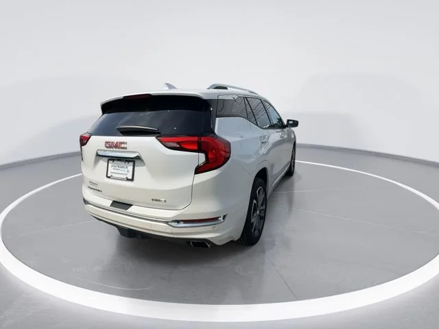 Used 2020 White GMC Denali image 8