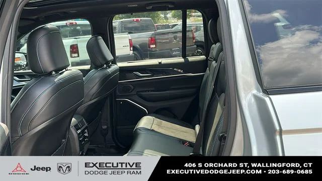 Used 2023 Silver Jeep Trailhawk 4xe image 26