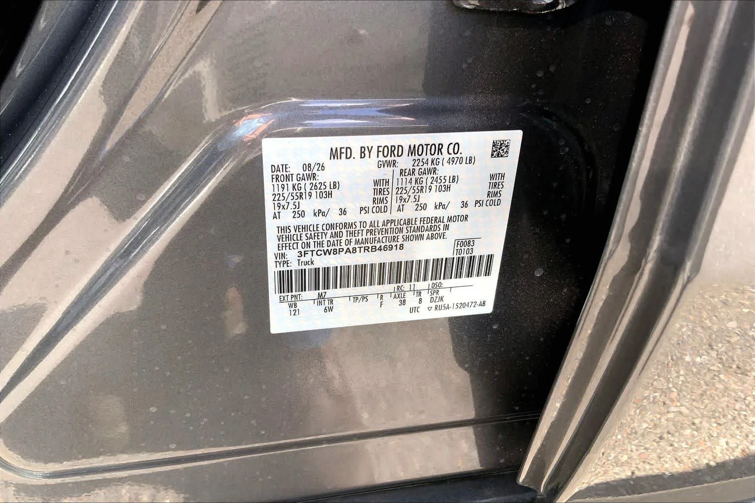 New 2026 Carbonized Gray Metallic Ford Lobo™ image 12