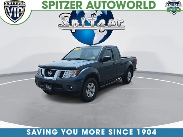 Used 2013 Blue Nissan SV image 4
