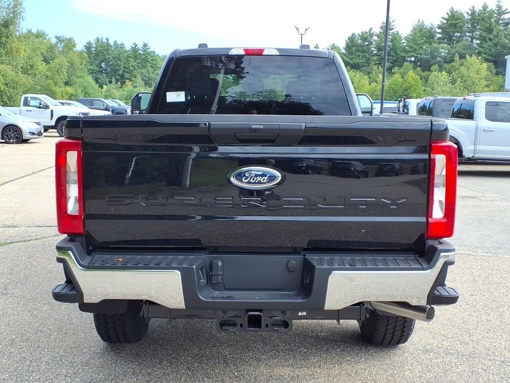 New 2026 Agate Black Metallic Ford F-350® XLT image 6