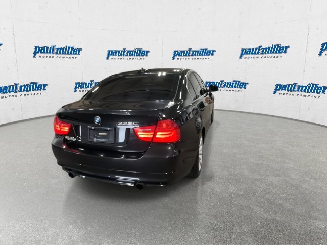 Used 2011 Black BMW 335i xDrive image 10