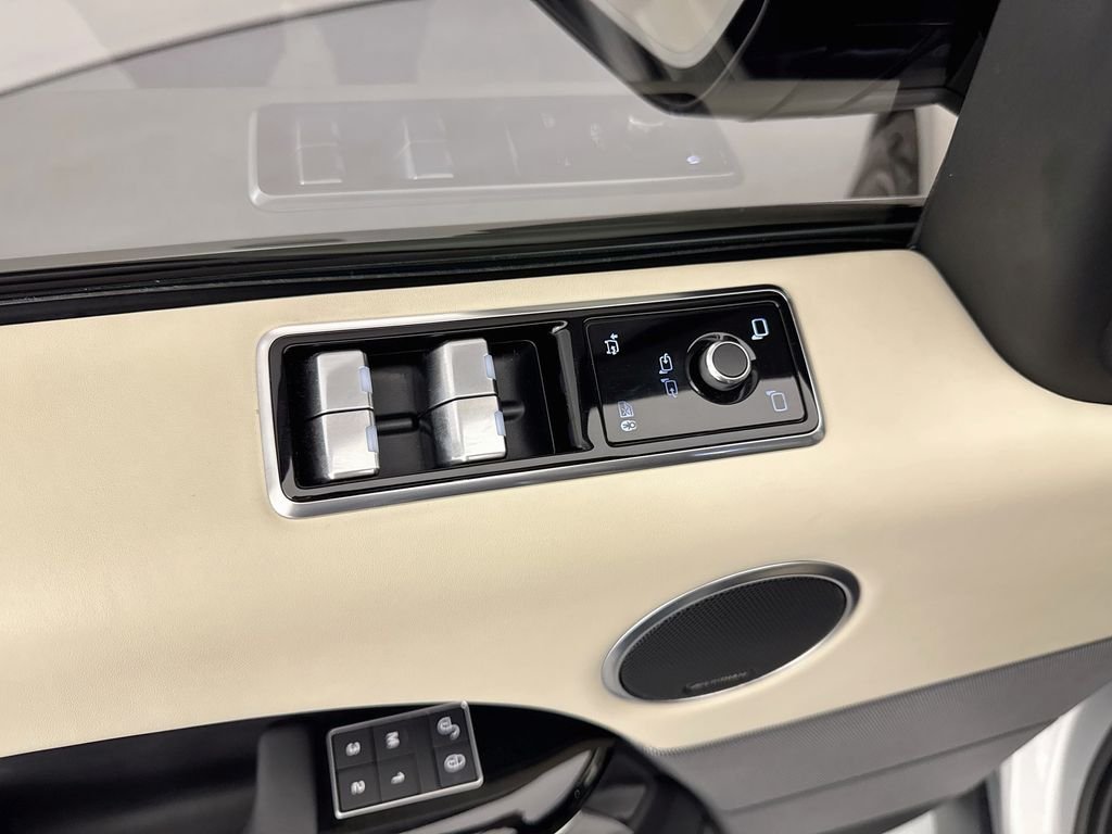 Used 2020 Silver Land Rover HST image 18