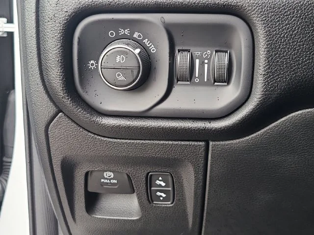 Used 2026 White Ram Laramie image 21