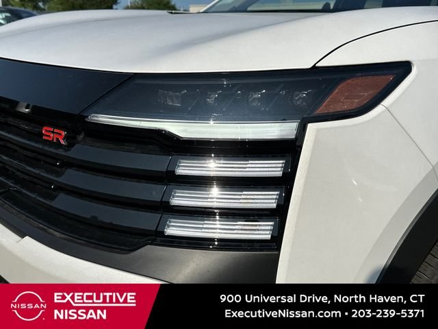 Used 2025 White Nissan SR image 7