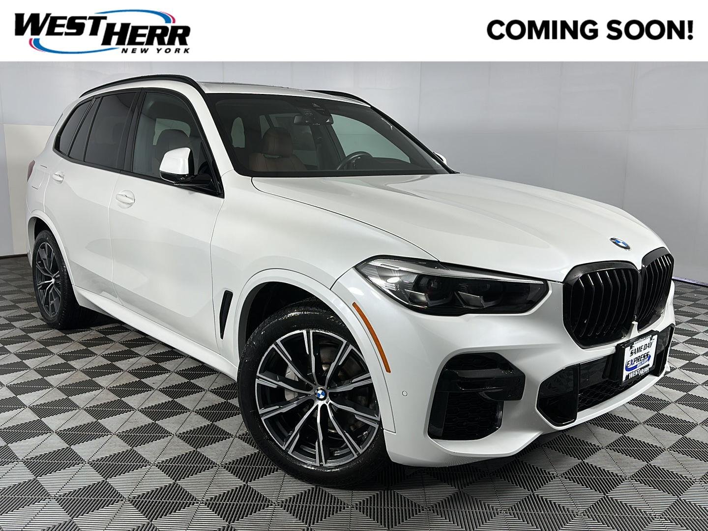 Used 2022 Mineral White Metallic BMW xDrive40i image 1