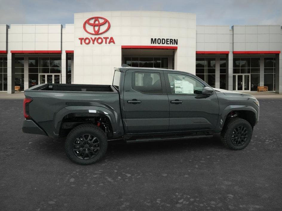 New 2026 Underground Toyota SR5 image 16