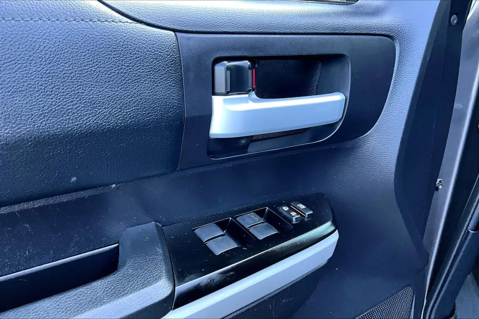 Used 2021 Magnetic Gray Metallic Toyota SR5 image 31