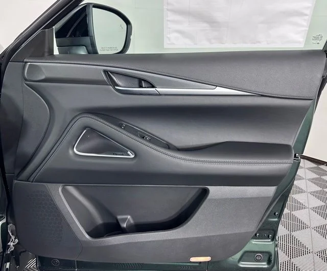 New 2027  INFINITI LUXE image 29
