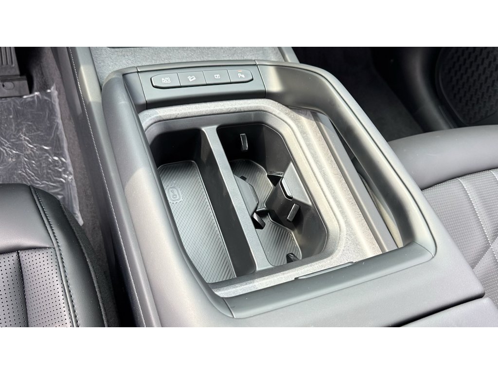 New 2027 Black Jade Green Kia X-Line EX image 22