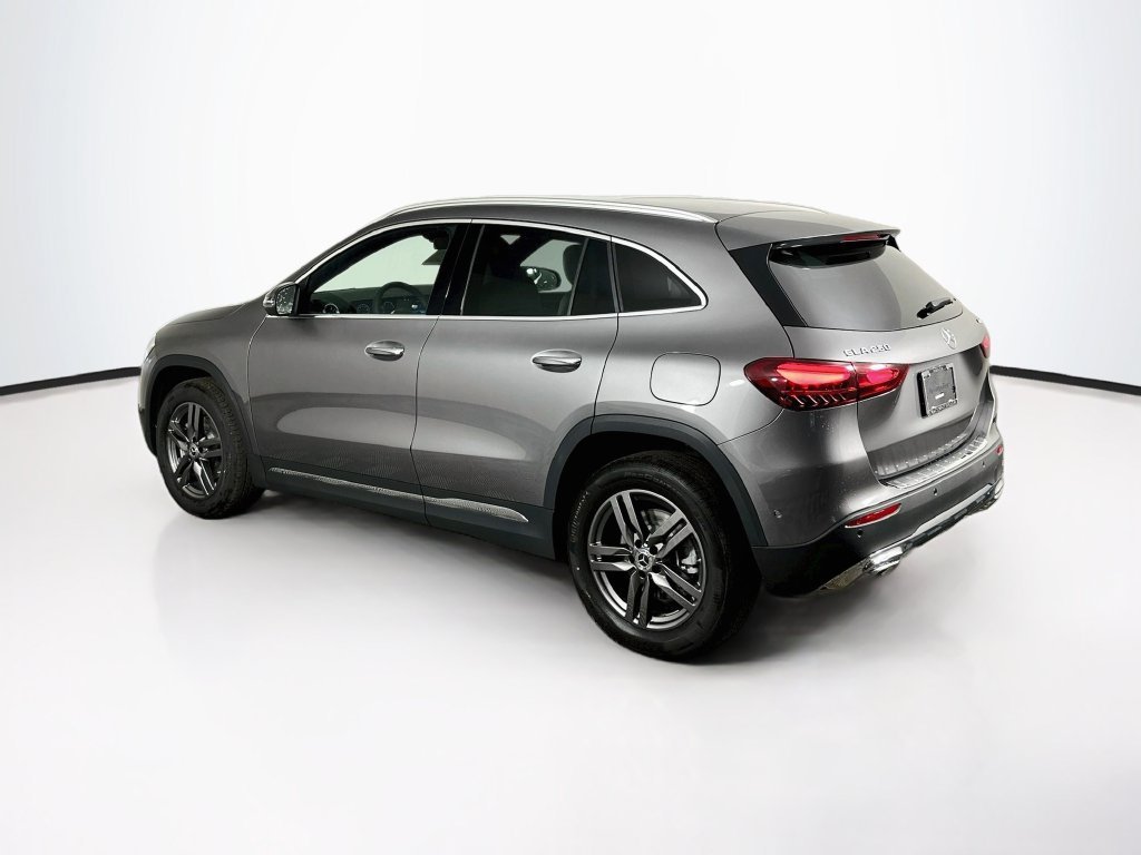 New 2026 Mountain Grey Metallic Mercedes-Benz GLA 250 image 34