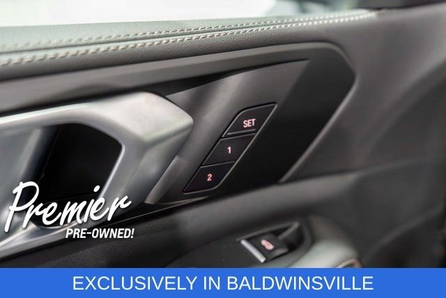 Used 2025 Black BMW xDrive40i image 15